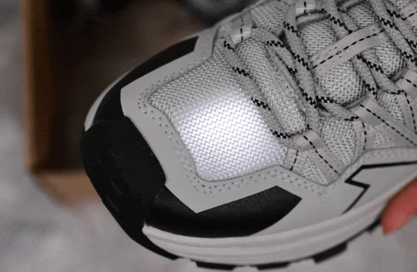 定爬山但是爱穿山地鞋?松弛到底的年轻人:不一(图6) 定爬山但是爱穿山地鞋?松弛到底的年轻人:不一(图6)